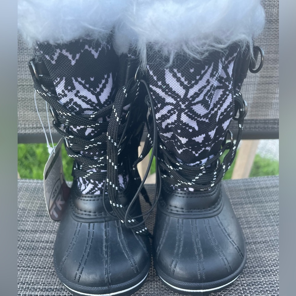 Girls winter boots
